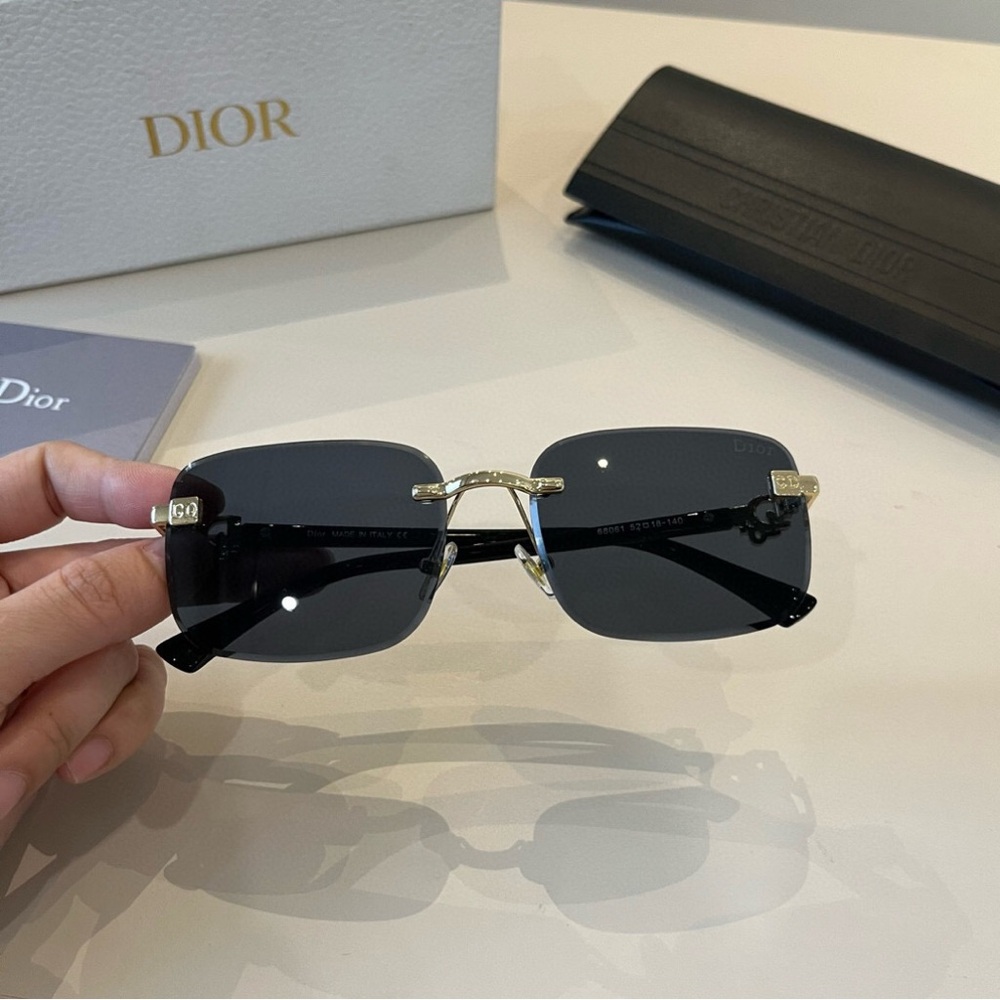 Dior Black Rectangular Sunglasses with Polished Finish - Picture 8 of 10